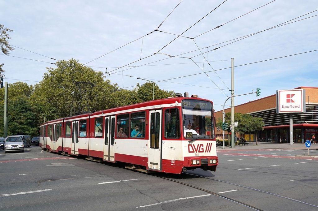 GT10NC-DU 1041 in Ruhrort
