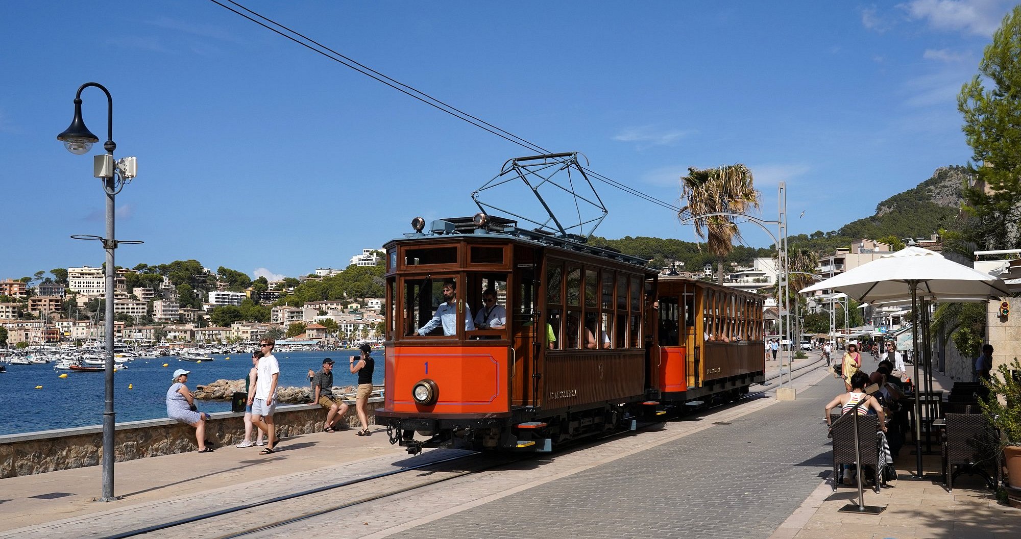 Mit der Straßenbahn zum Strand: die Tramvia de Sóller
